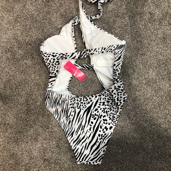 NWT Xhilaration High Cut One Piece Cut Out Sexy - Picture 10 of 10